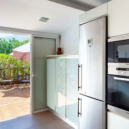 Cozy Townhouse In El Duque Apartment Costa Adeje  Exterior photo