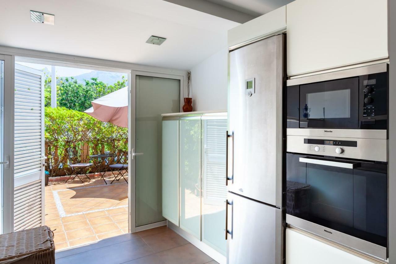 Cozy Townhouse In El Duque Apartment Costa Adeje (Tenerife)