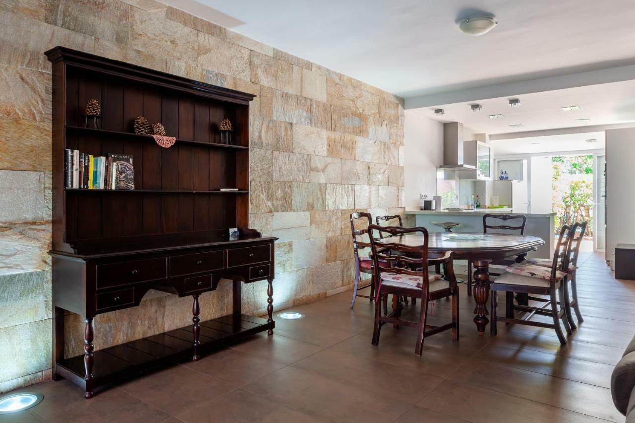 Cozy Townhouse In El Duque Apartment